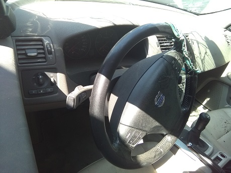 2012 MODEL VOLVO S40 ÇIKMA SİLECEK KOLU  ADNAN TÜRK OTO DA